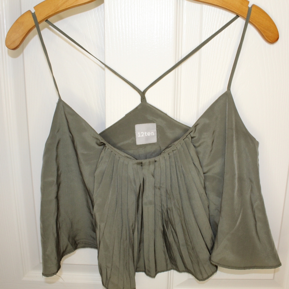 12ten crop top